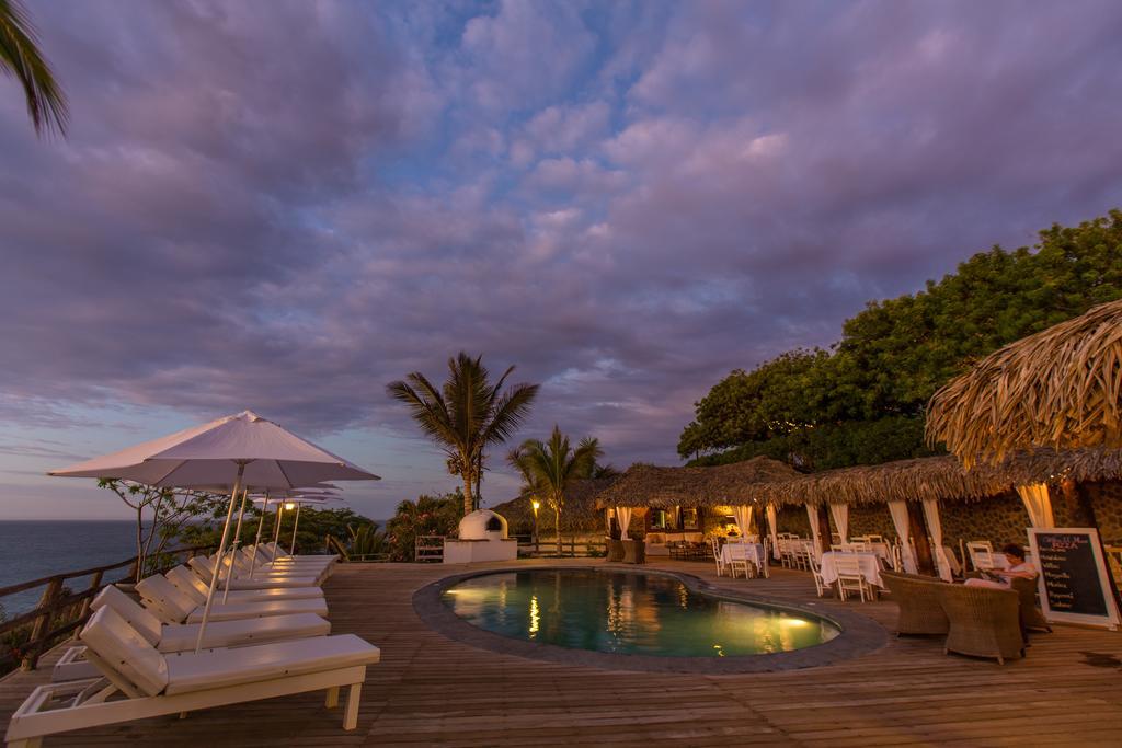 Villas Del Mar Máncora Exteriör bild