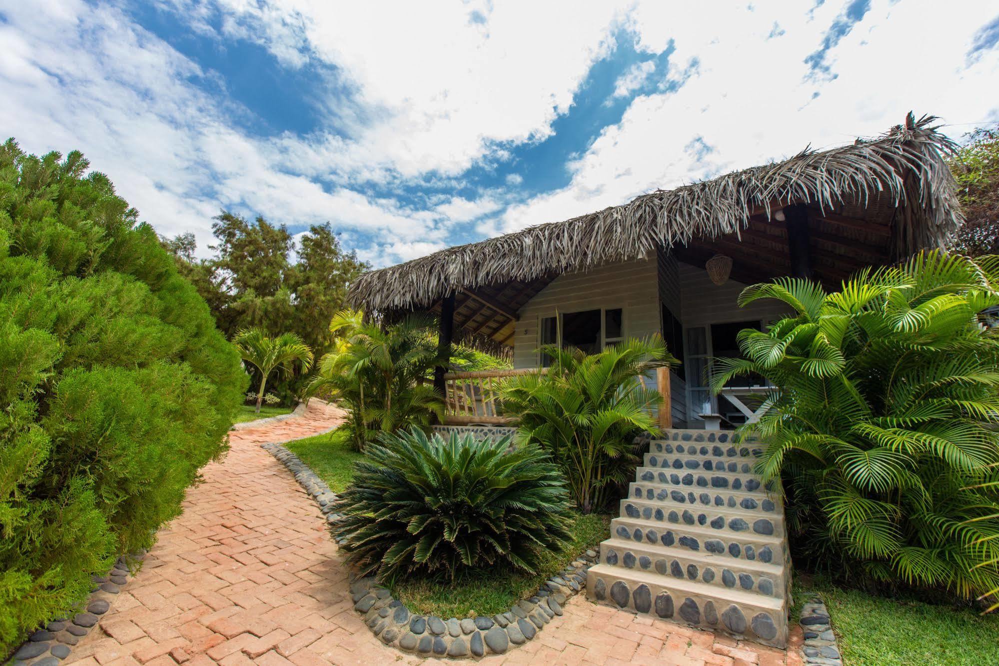 Villas Del Mar Máncora Exteriör bild